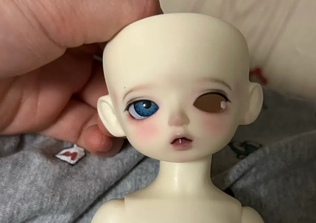thumbnail-0